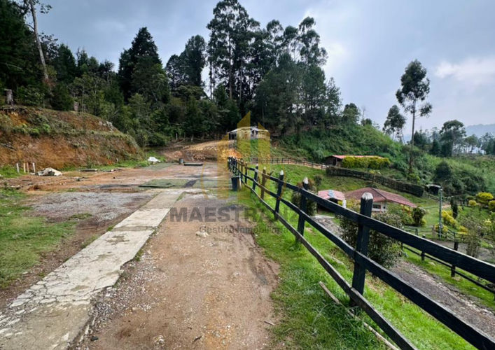 Finca en venta en La Charanga, Guarne, 200 m² · foto 10 de 16