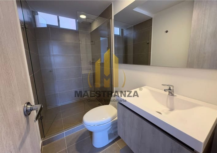 Apartamento de 3 alcobas en arriendo en Villa Carlota, Medellín, 100 m² · foto 11 de 13