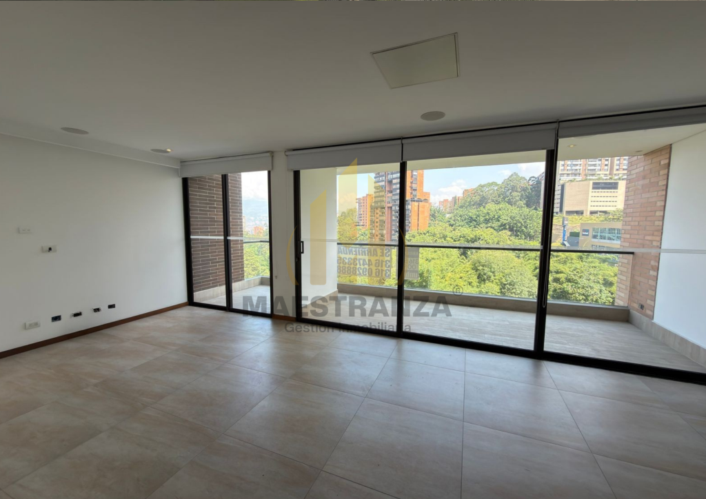 Apartamento en arriendo en El Poblado, Medellín · foto 4 de 24