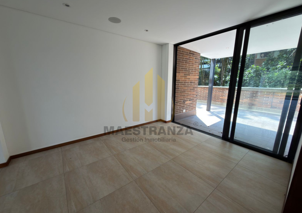 Apartamento en arriendo en El Poblado, Medellín · foto 8 de 24