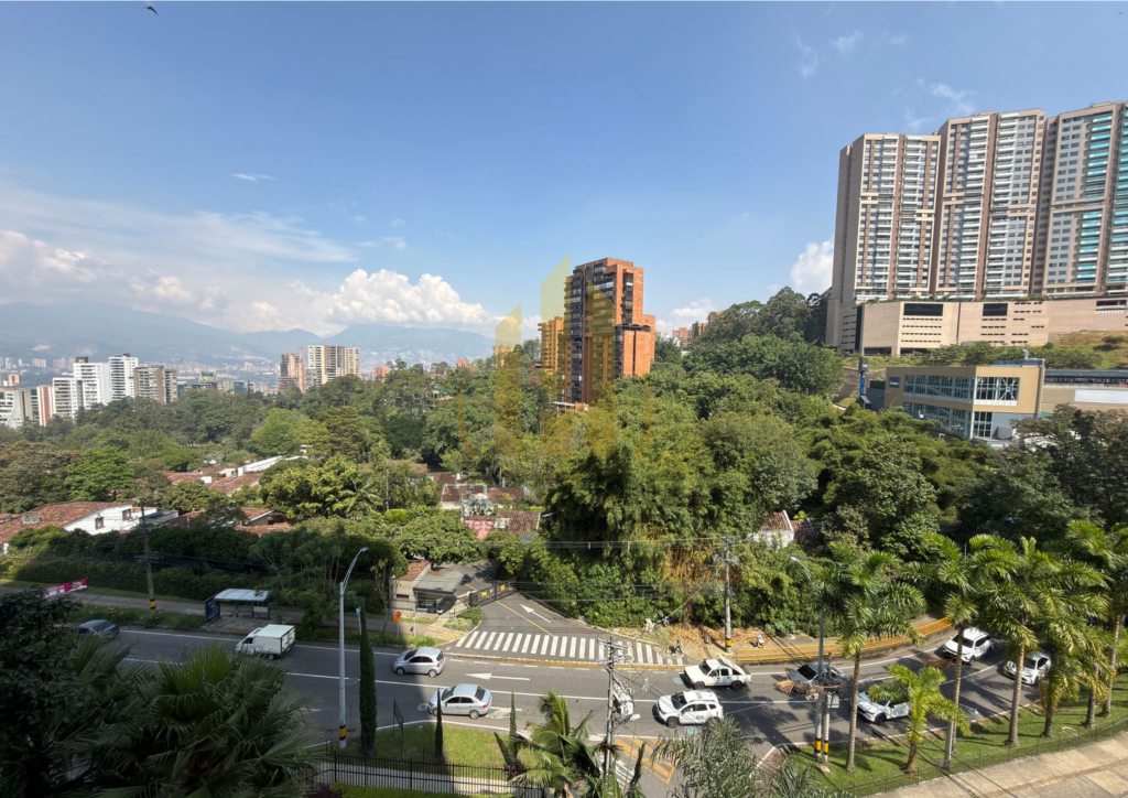 Apartamento en arriendo en El Poblado, Medellín · foto 9 de 24