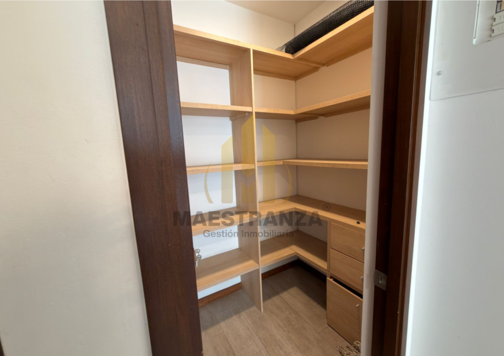 Apartamento en arriendo en El Poblado, Medellín · foto 13 de 24