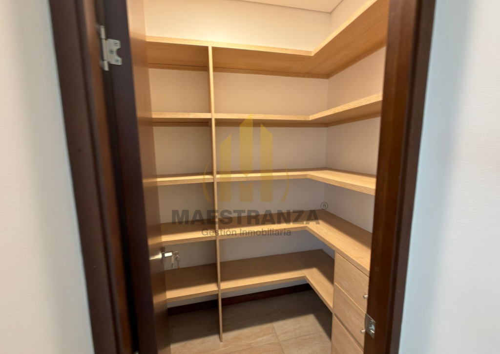 Apartamento en arriendo en El Poblado, Medellín · foto 24 de 24