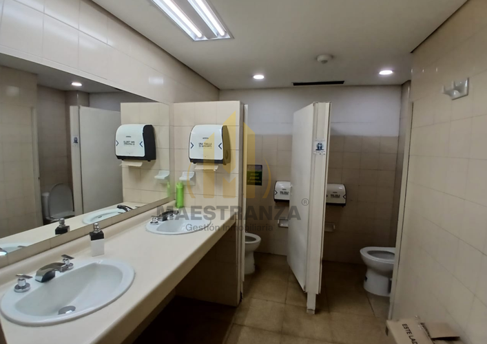 Oficina en arriendo en Las Vegas, Itagüí, 233 m² · foto 12 de 12