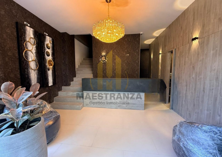 Edificio en venta en La Castellana, Medellín, 800 m² · foto 6 de 24