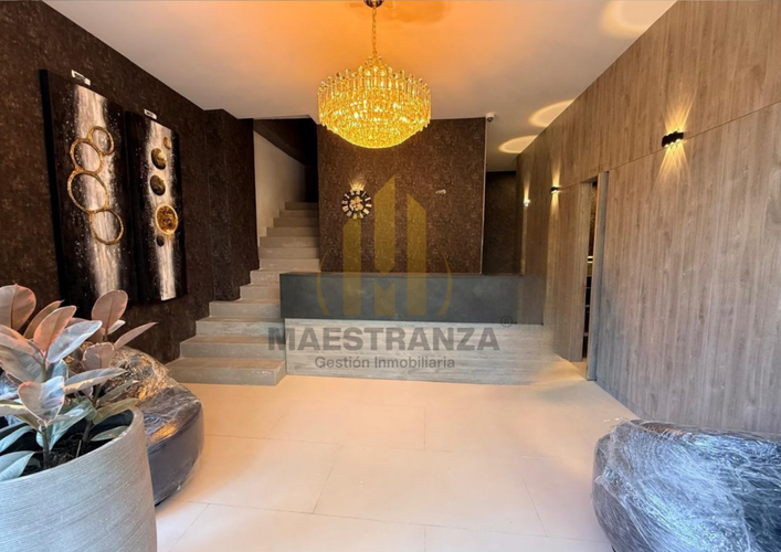 Edificio en venta en La Castellana, Medellín, 800 m² · foto 7 de 24