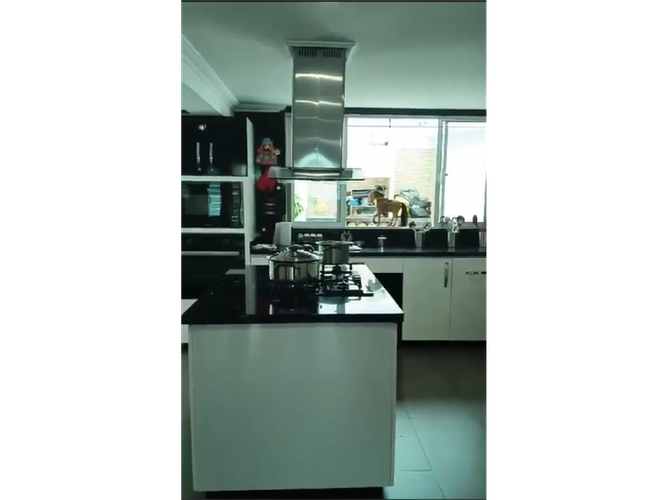 Casa de 3 alcobas en venta en Mandalay Et. Ii, Bogotá, 198 m² · foto 9 de 24
