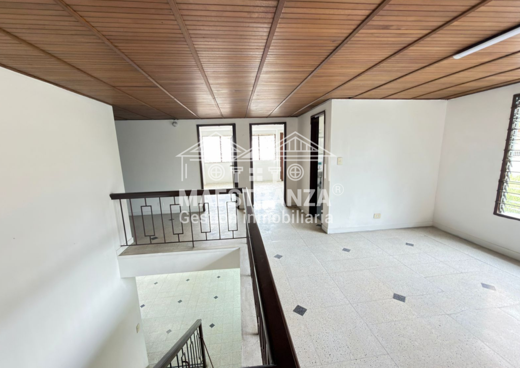 Casa en arriendo en Conquistadores, Medellín · foto 4 de 24