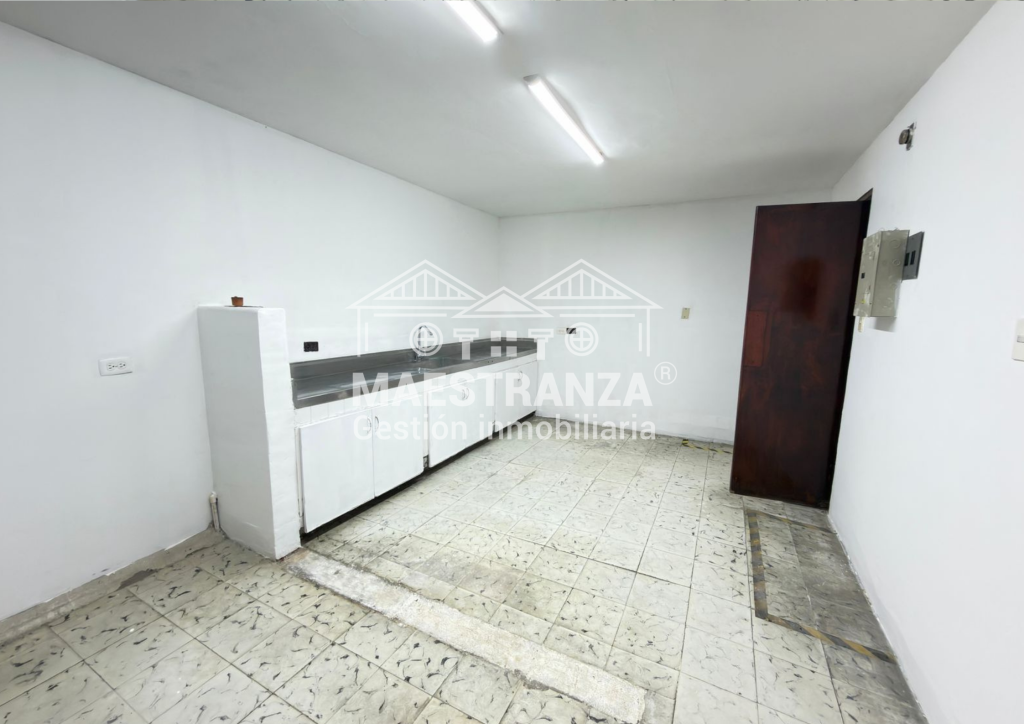 Casa en arriendo en Conquistadores, Medellín · foto 13 de 24
