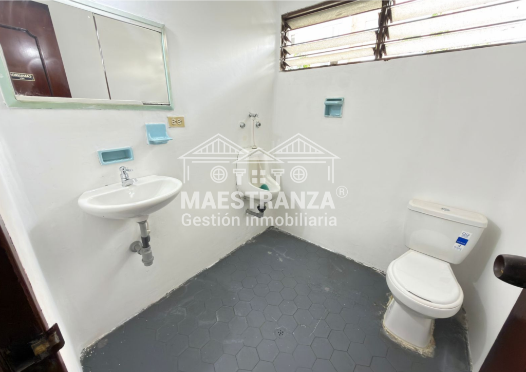 Casa en arriendo en Conquistadores, Medellín · foto 22 de 24