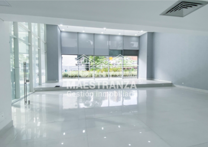 Local en arriendo en Villa Carlota, Medellín, 262 m² · foto 3 de 6