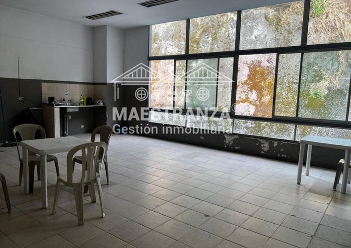 Bodega en arriendo en Pan De Azucar, Sabaneta, 1750 m² · foto 6 de 8