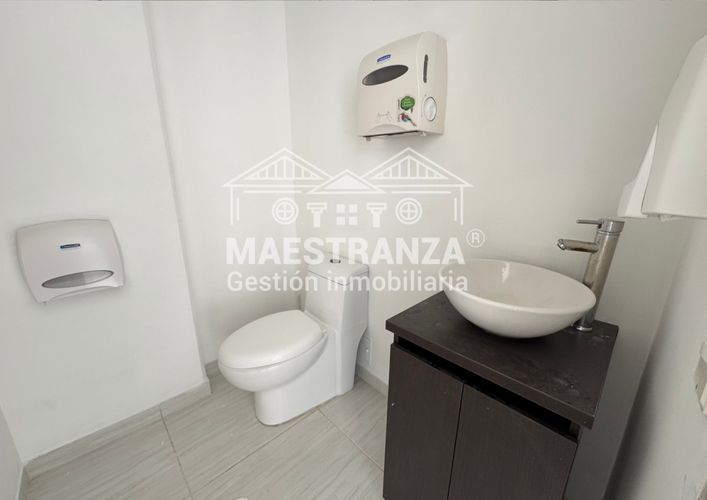 Local en venta en San Bernardo, Medellín, 188 m² · foto 15 de 16