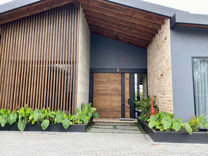 Casa de 3 alcobas en venta en Llano Grande, Rionegro, 420 m² · foto 5 de 11