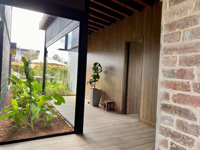 Casa de 3 alcobas en venta en Llano Grande, Rionegro, 420 m² · foto 7 de 11