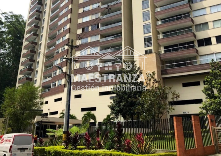 Apartamento de 2 alcobas en arriendo en Los Balsos, Medellín, 100 m² · foto 11 de 13