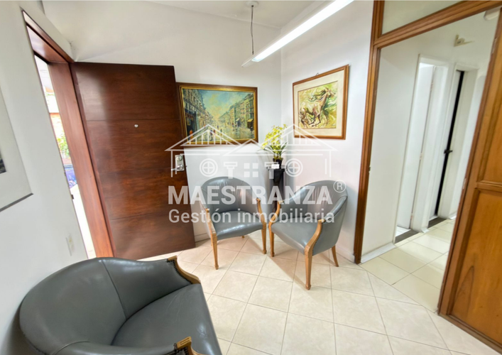 Consultorio en arriendo en La Aguacatala, Medellín, 46 m² · foto 3 de 12