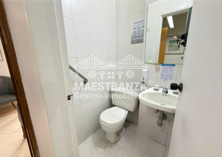 Consultorio en arriendo en La Aguacatala, Medellín, 46 m² · foto 9 de 12