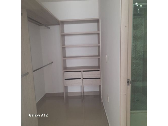 Apartamento en venta en El Country, Cartagena · foto 9 de 13