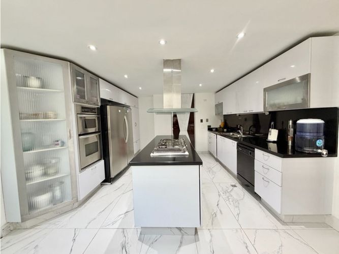 Apartamento en venta en Multicentro, Bogotá · foto 4 de 23
