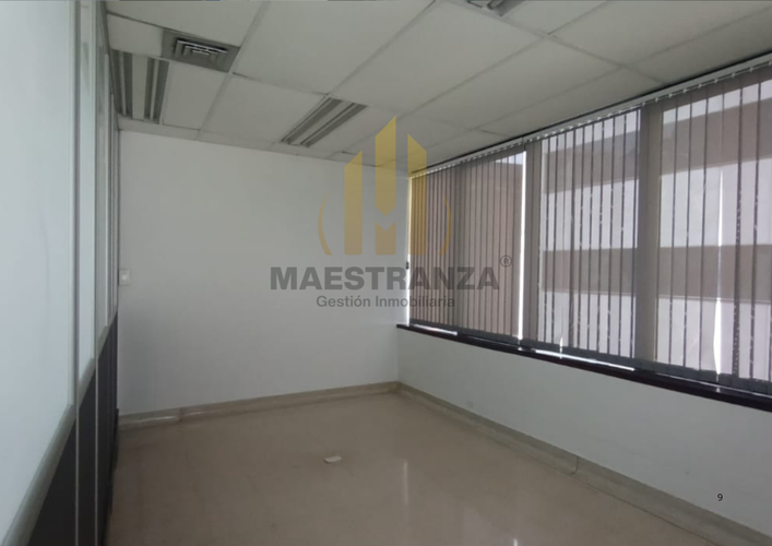 Oficina en arriendo en Patio Bonito, Medellín, 140 m² · foto 4 de 10