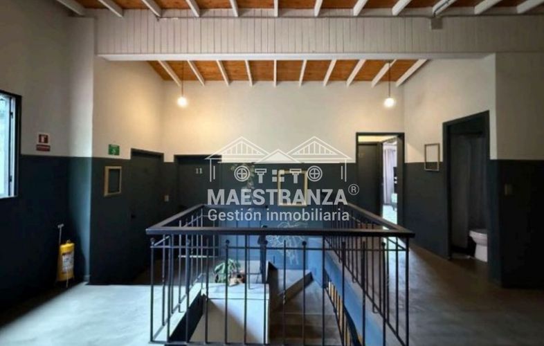 Casa de 19 alcobas en venta en Patio Bonito, Medellín, 650 m² · foto 9 de 16