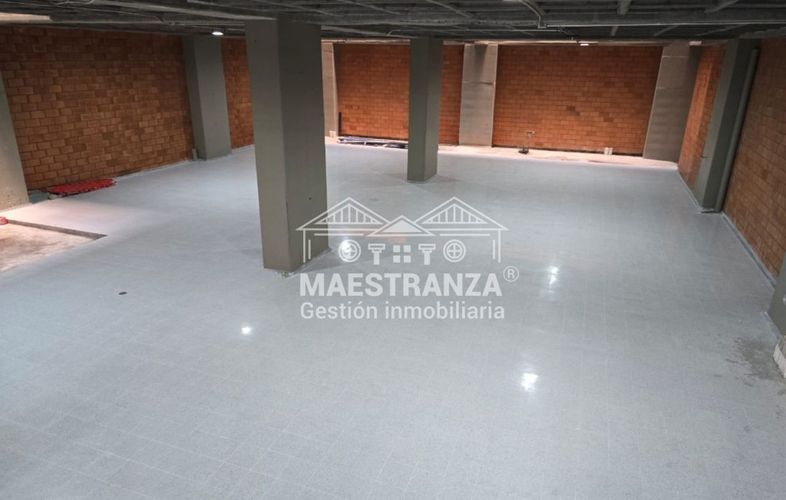 Edificio en arriendo en Perpetuo Socorro, Medellín, 3000 m² · foto 5 de 21