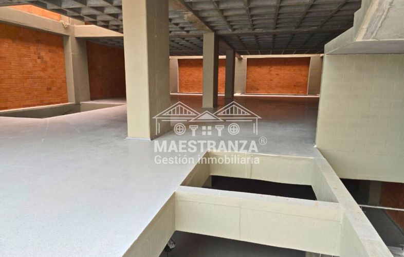 Edificio en arriendo en Perpetuo Socorro, Medellín, 3000 m² · foto 6 de 21
