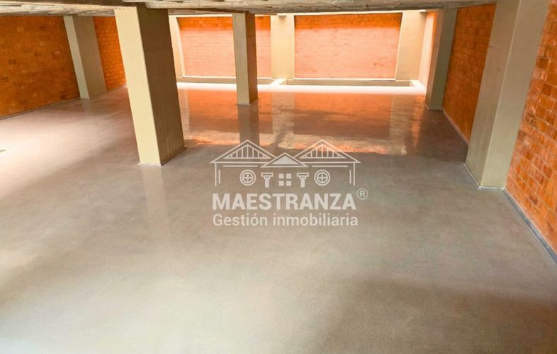 Edificio en arriendo en Perpetuo Socorro, Medellín, 3000 m² · foto 9 de 21