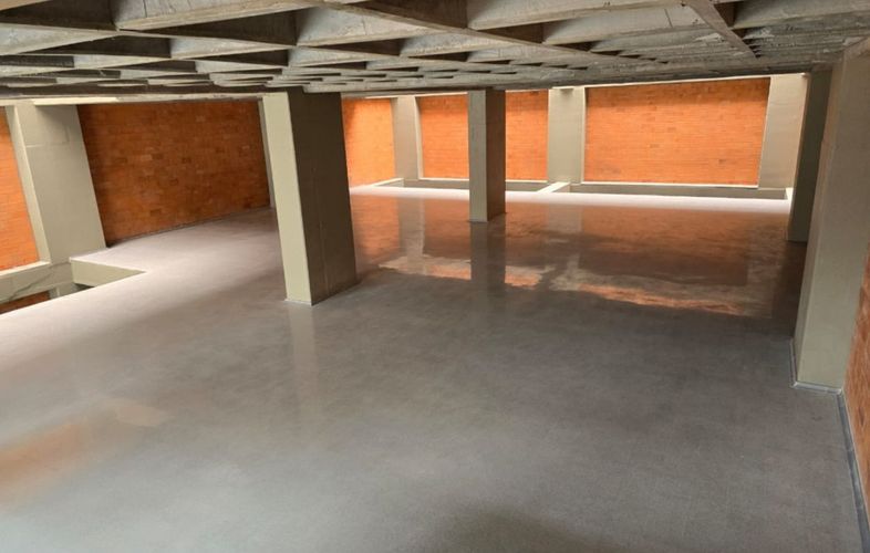 Edificio en arriendo en Perpetuo Socorro, Medellín, 3000 m² · foto 13 de 21