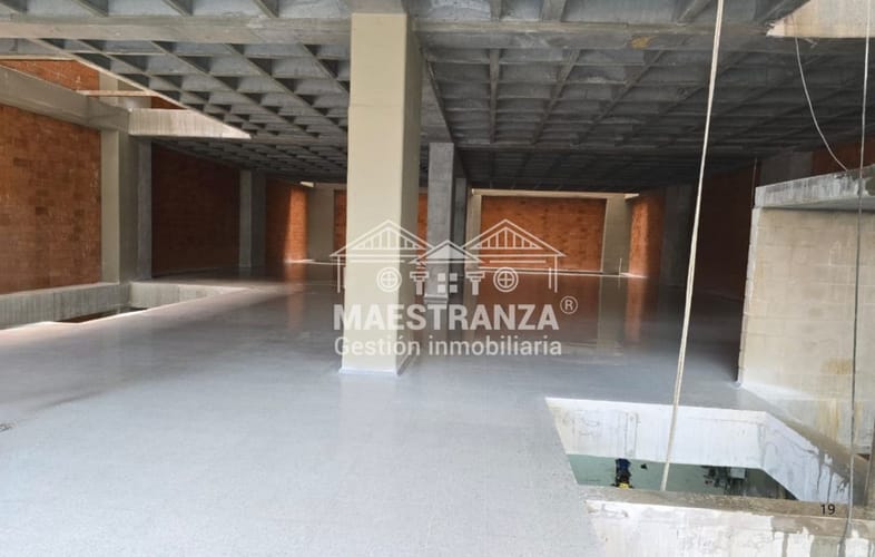 Edificio en arriendo en Perpetuo Socorro, Medellín, 3000 m² · foto 18 de 21
