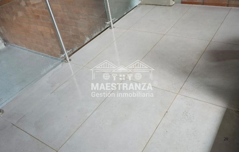Edificio en arriendo en Perpetuo Socorro, Medellín, 3000 m² · foto 19 de 21
