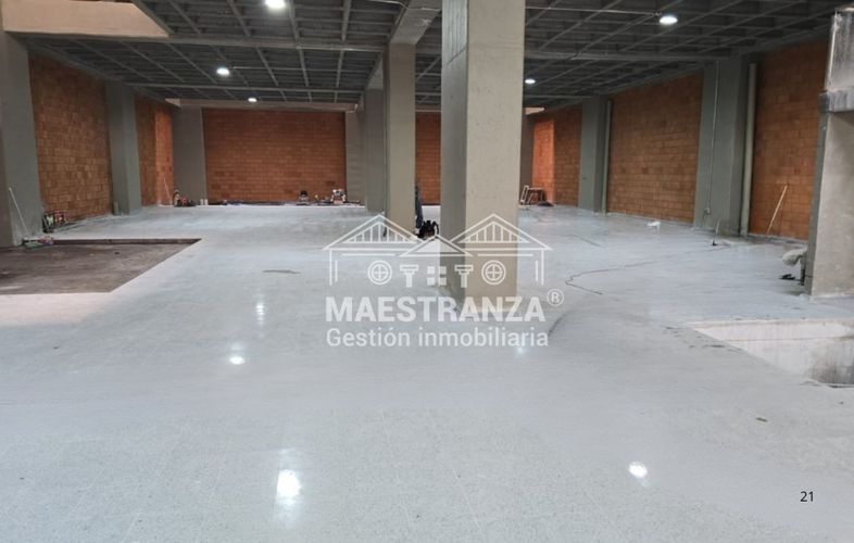 Edificio en arriendo en Perpetuo Socorro, Medellín, 3000 m² · foto 20 de 21