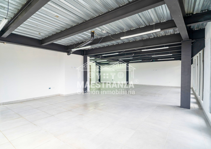 Oficina en arriendo en Belén, Medellín, 165 m² · foto 2 de 8