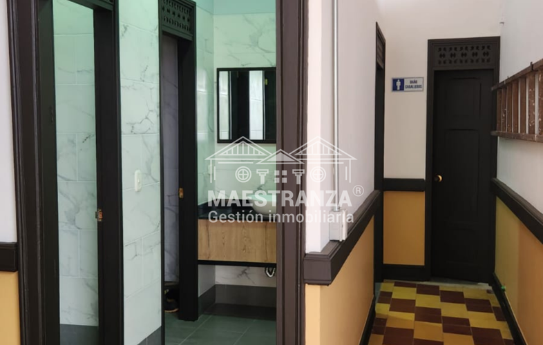 Casa en arriendo en Mesa, Envigado, 400 m² · foto 9 de 12