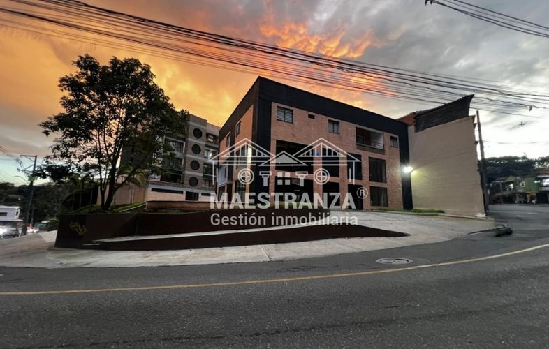 Local en venta en Cabecera San Antonio De Prado, Medellín, 200 m² · foto 2 de 9