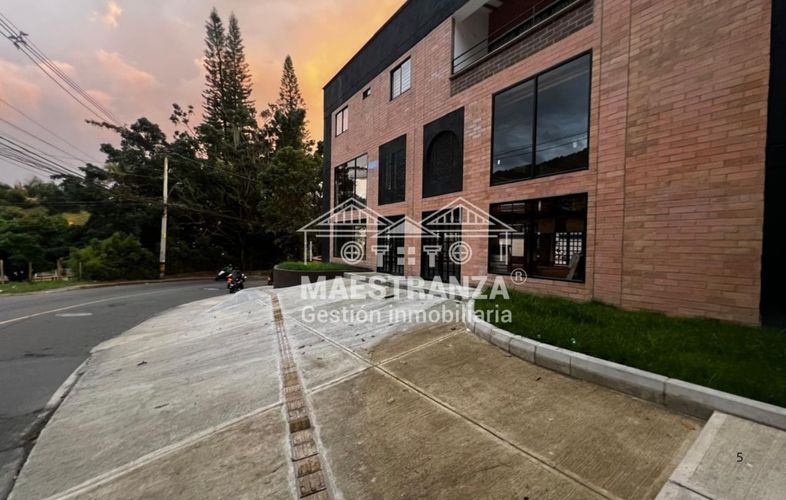 Local en venta en Cabecera San Antonio De Prado, Medellín, 200 m² · foto 3 de 9