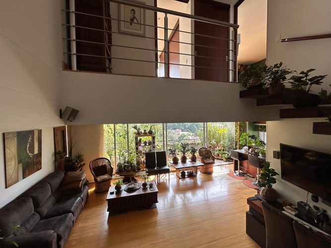 Apartamento de 3 alcobas en venta en La Florida, Medellín, 134 m² · foto 7 de 24