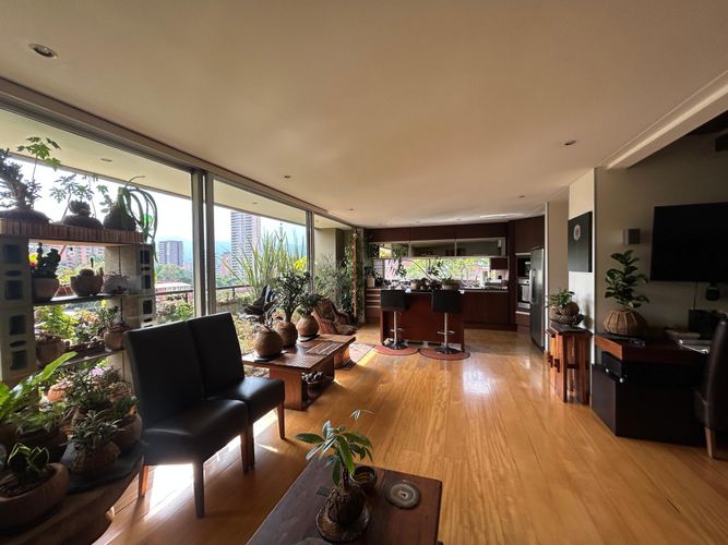 Apartamento de 3 alcobas en venta en La Florida, Medellín, 134 m² · foto 9 de 24