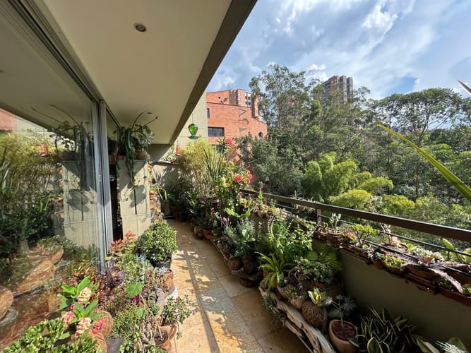 Apartamento de 3 alcobas en venta en La Florida, Medellín, 134 m² · foto 12 de 24