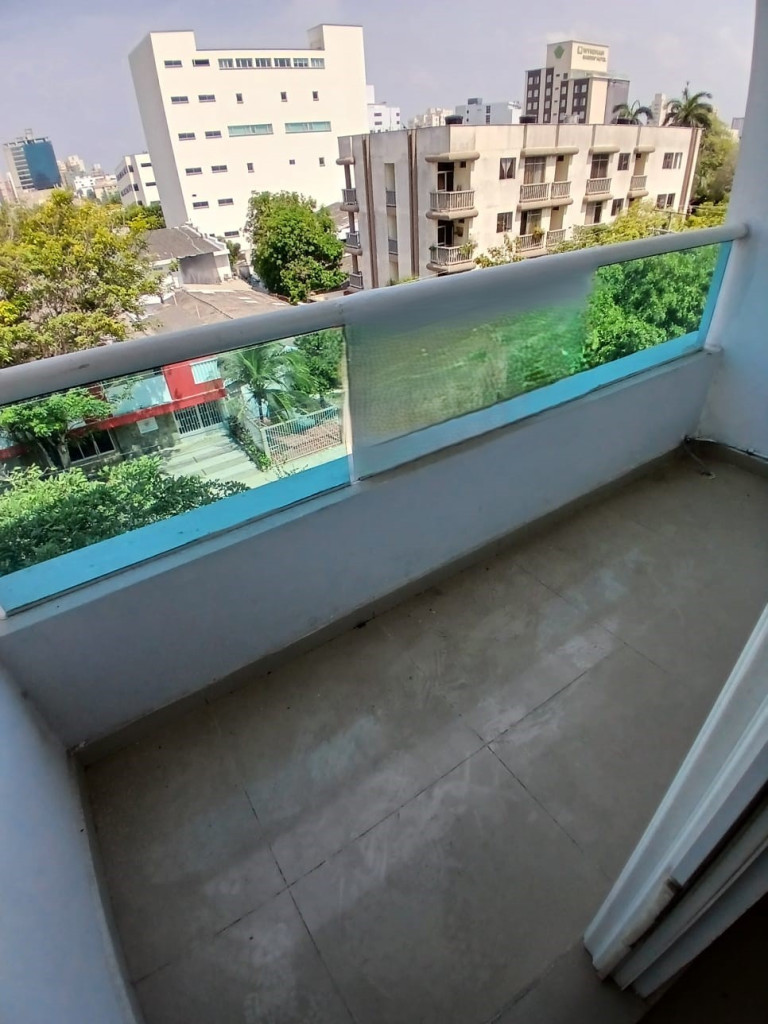 Apartamento en arriendo en Altamira, Barranquilla · foto 21 de 24
