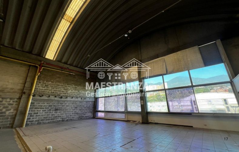 Bodega en arriendo en Monteazul, Sabaneta, 480 m² · foto 8 de 18