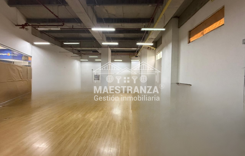 Local en arriendo en El Chagualo, Medellín, 165 m² · foto 5 de 11