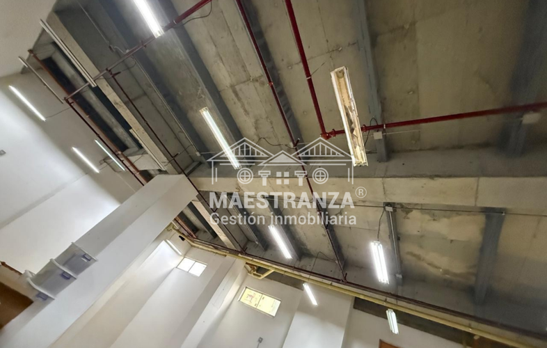 Local en arriendo en El Chagualo, Medellín, 165 m² · foto 11 de 11