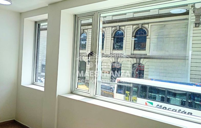 Oficina en arriendo en Guayaquil, Medellín, 252 m² · foto 12 de 24