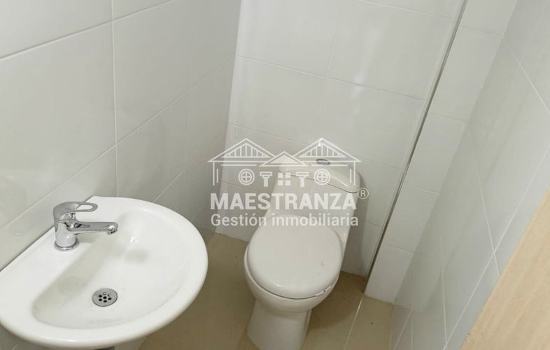 Oficina en arriendo en Guayaquil, Medellín, 252 m² · foto 23 de 24