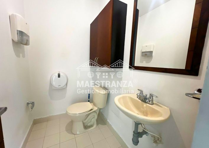 Oficina en arriendo en Los Balsos, Medellín, 87 m² · foto 12 de 12