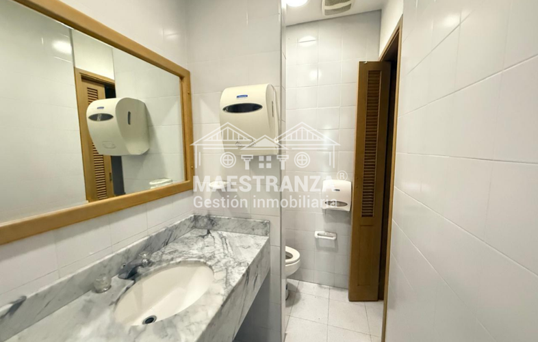 Local en arriendo en El Campestre, Medellín, 325 m² · foto 8 de 16