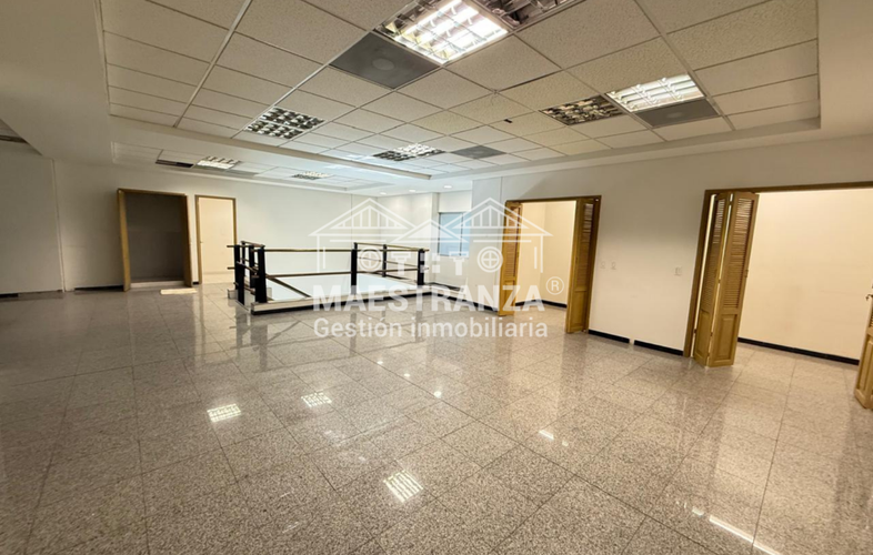 Local en arriendo en El Campestre, Medellín, 325 m² · foto 11 de 16