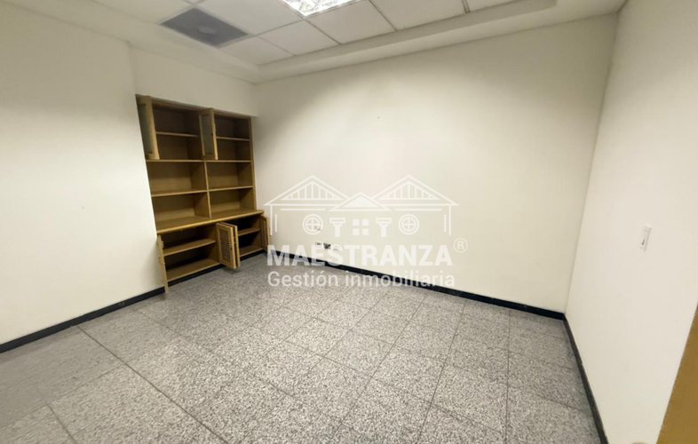 Local en arriendo en El Campestre, Medellín, 325 m² · foto 14 de 16